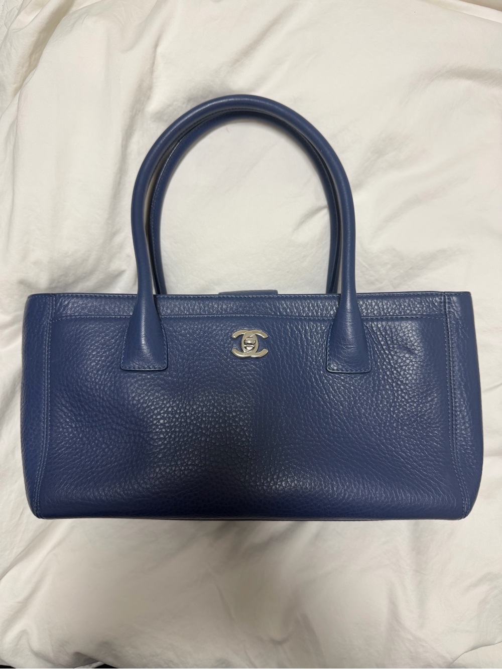 Chanel Navy Executive Cerf Tote Small